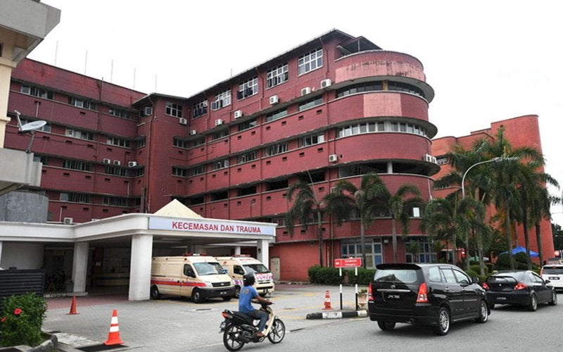 7yo Johor Girl Becomes Next Victim of Suspected Influenza, Even After Testing Negative - WORLD OF BUZZ