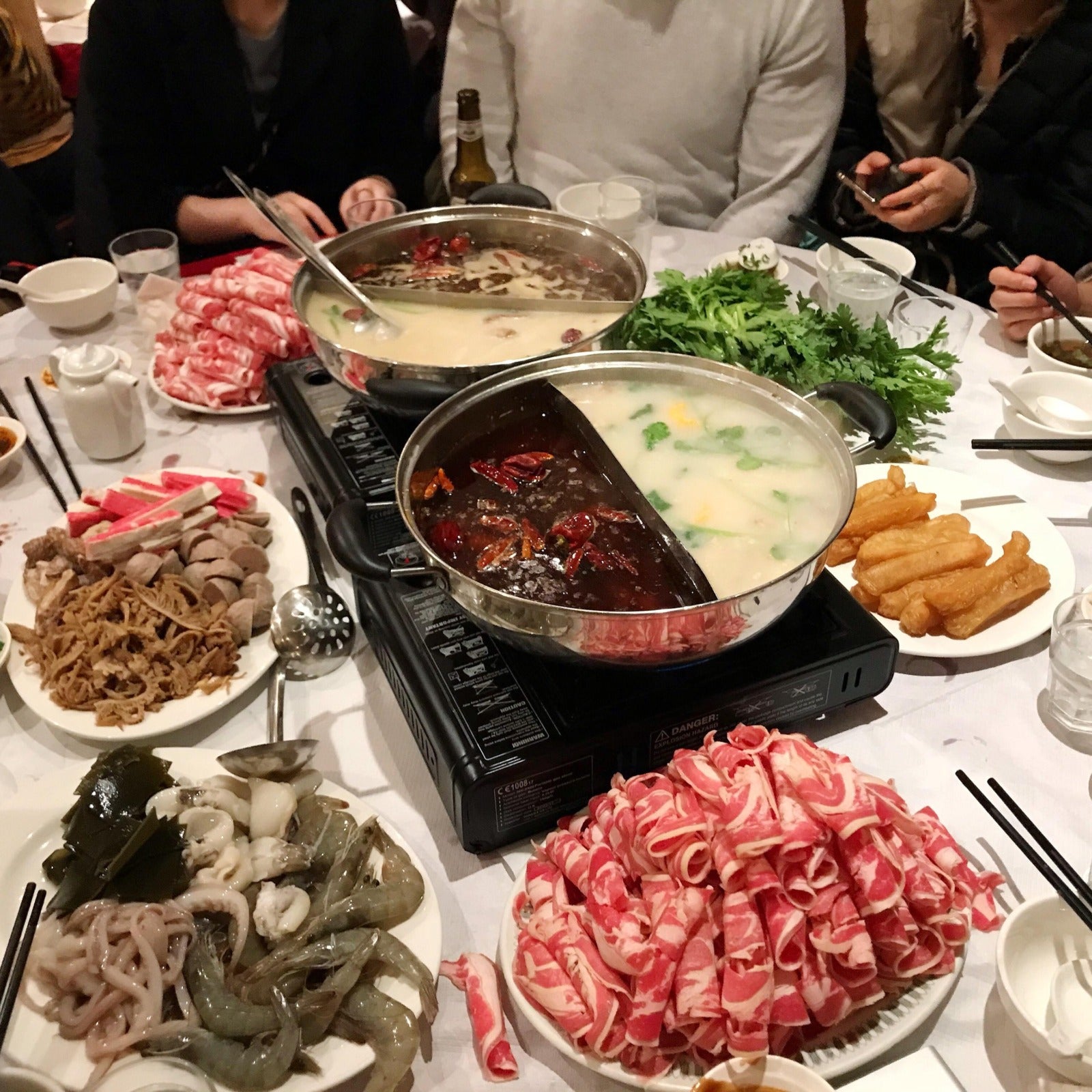 Experts: Hotpot Is Seriously Unhealthy & You Should Only Eat It Once a Month - WORLD OF BUZZ 2