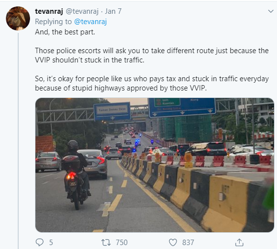 M'sian Motorcyclist Forced Off Road, Gets Into Accident To Make Room For VVIP Escorts - WORLD OF BUZZ 1