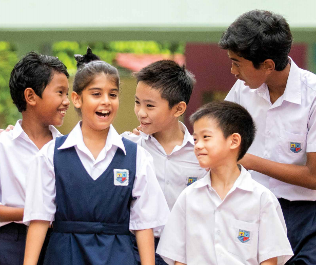 Poor M'sian Mum Can't Afford To Buy Kids School Uniforms, Tells Them She Can't Find Their Size Instead - WORLD OF BUZZ 2