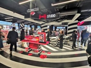 The World's Largest Sephora Store Is In KL & It Comes With So Much More - WORLD OF BUZZ