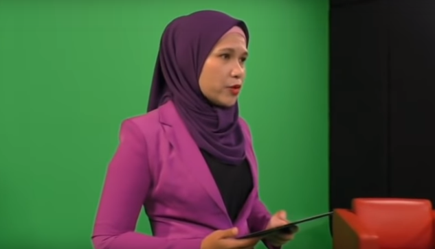 This Woman Is TV2's First Ever Malay Anchor Working On It's Mandarin News Programme! - WORLD OF BUZZ 1
