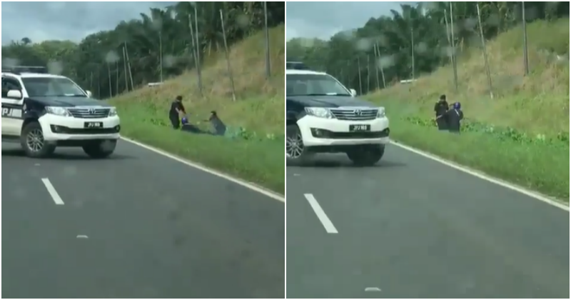 Two Officers Forcefully Nabs Motorcyclist For Fleeing A Roadblock In Lahad Datu - World Of Buzz 4