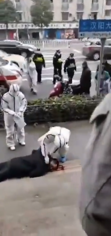 watch remaining wuhan citizens allegedly collapsing on the streets after outbreak of wuhan virus world of buzz 1