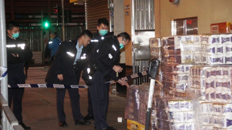 Armed Robbers Steal 600 Toilet Rolls Worth Over RM500 Amidst Coronavirus Panic - WORLD OF BUZZ