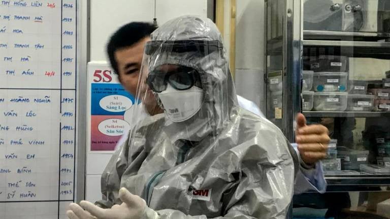 First Human-To-Human Transmission Of Wuhan Virus Between M'sians Confirmed, Says Moh - World Of Buzz 1