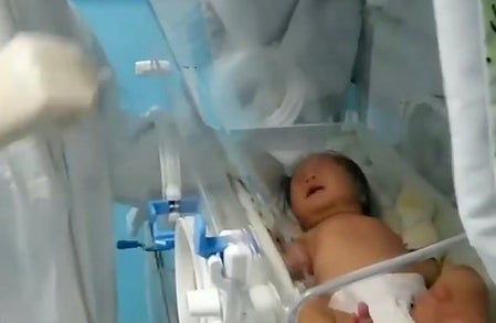 Newborn Is The Youngest Coronavirus Patient Who Recovered Without Medication! - World Of Buzz