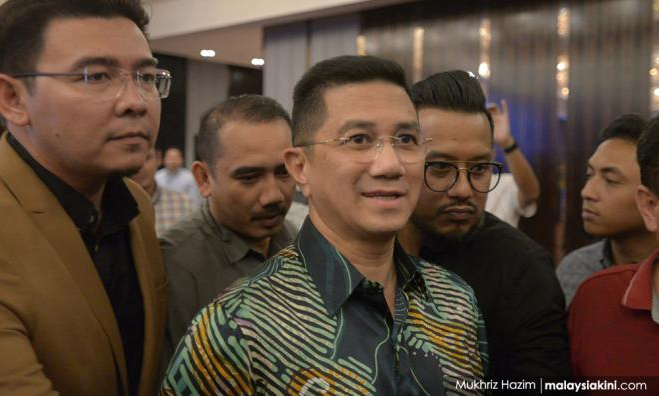 "Pakatan Harapan Is Over"; New Govt Said To Consist PAS, UMNO, Bersatu, Amanah & PKR Members - WORLD OF BUZZ 1