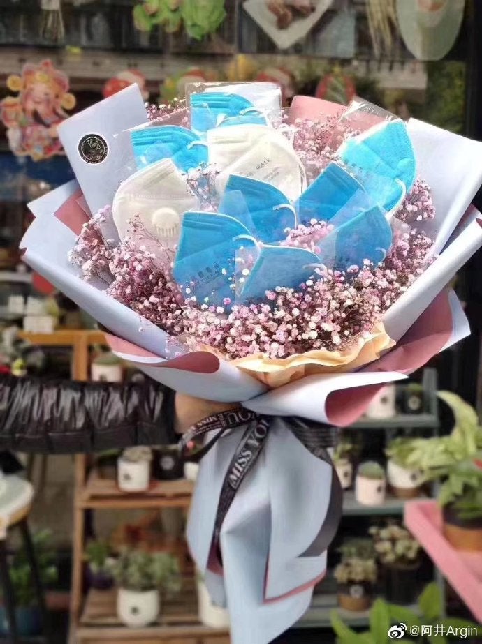 People Are Gifting Face Mask Bouquets To Their Partners This Valentine's Day Becaus - World Of Buzz 1