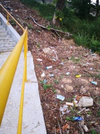 People Are Littering Their Disgusting Used Surgical Masks In Singapore & Johor - WORLD OF BUZZ 2