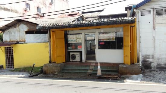 The Local-Favourite Wong Si Nai Cafe Will Be Ceasing Business In Less Than a Week - WORLD OF BUZZ