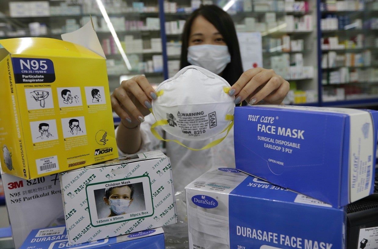 WARNING: Brand New Face Masks Should Not Be Used Immediately After Production - WORLD OF BUZZ