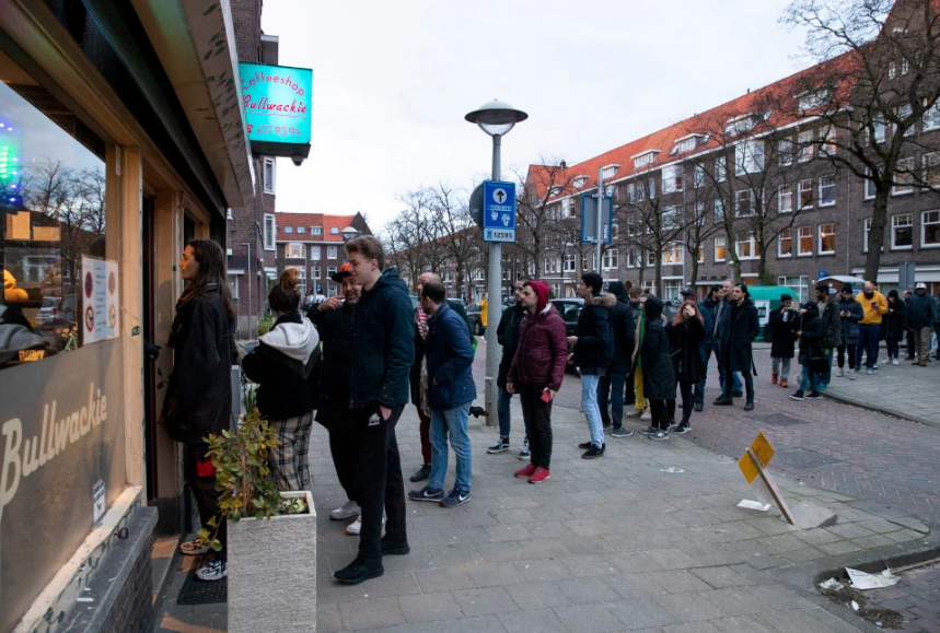 Dutch People Are Lining Up To On Stockpile Weed Before Nationwide Lockdown Begins - World Of Buzz
