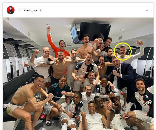 Footballer Cristiano Ronaldo Quarantined After Possible Exposure To Covid-19 From Teammate - WORLD OF BUZZ
