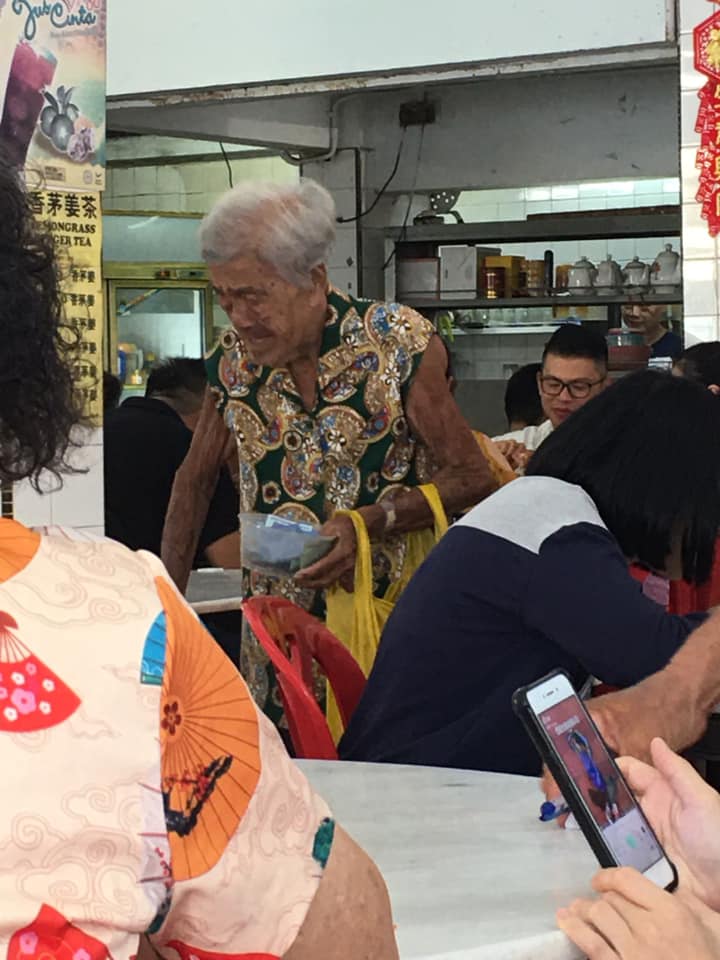 Frail & Elderly Ipoh Grandma Forced To Beg Money From People To Give Her Able-Bodied Son - WORLD OF BUZZ 1