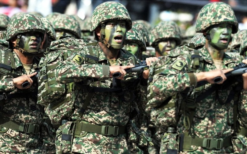 M'sian Army May Be Deployed If Citizens Still Refuse To Obey Movement Control Order - World Of Buzz 3