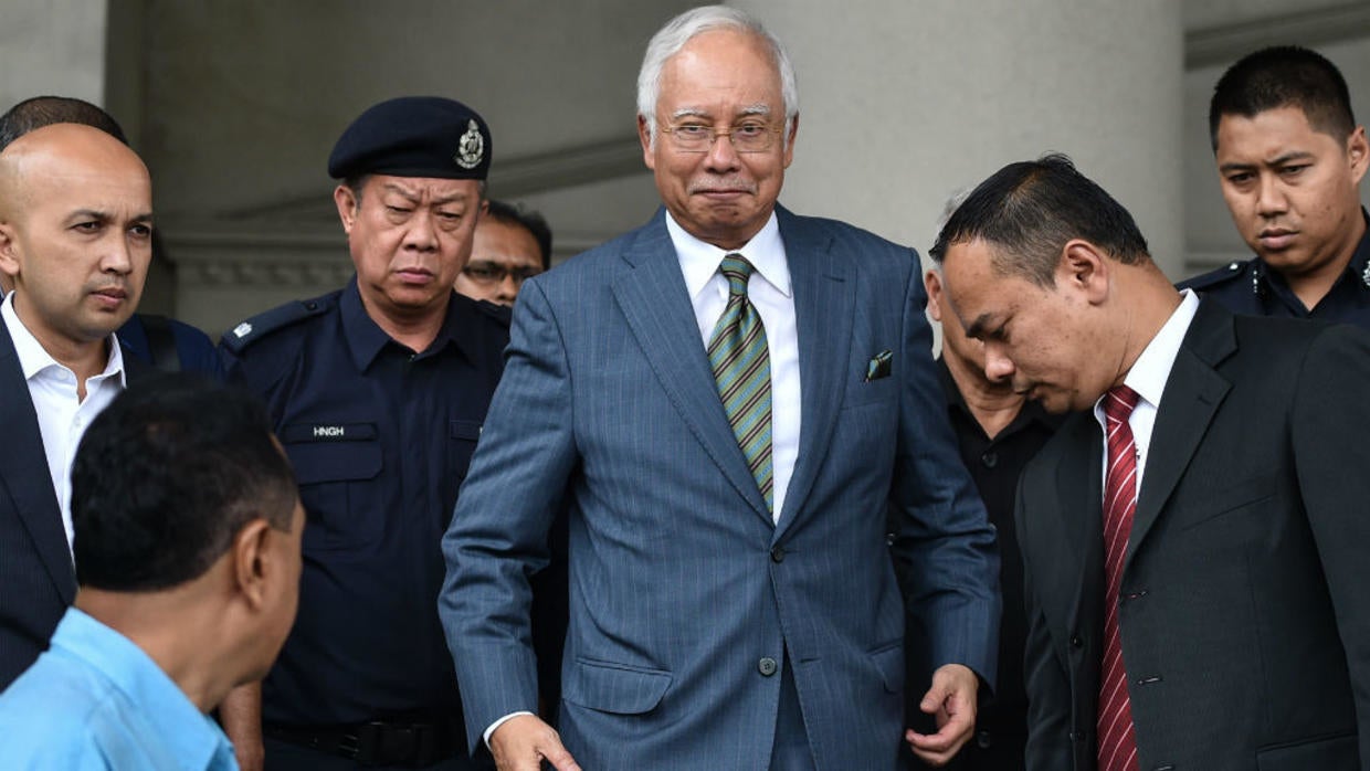 Najib's 2016 SRC Corruption Trial Will Be Dropped, As He Had 'No Knowledge of Wrongdoing' - WORLD OF BUZZ 2