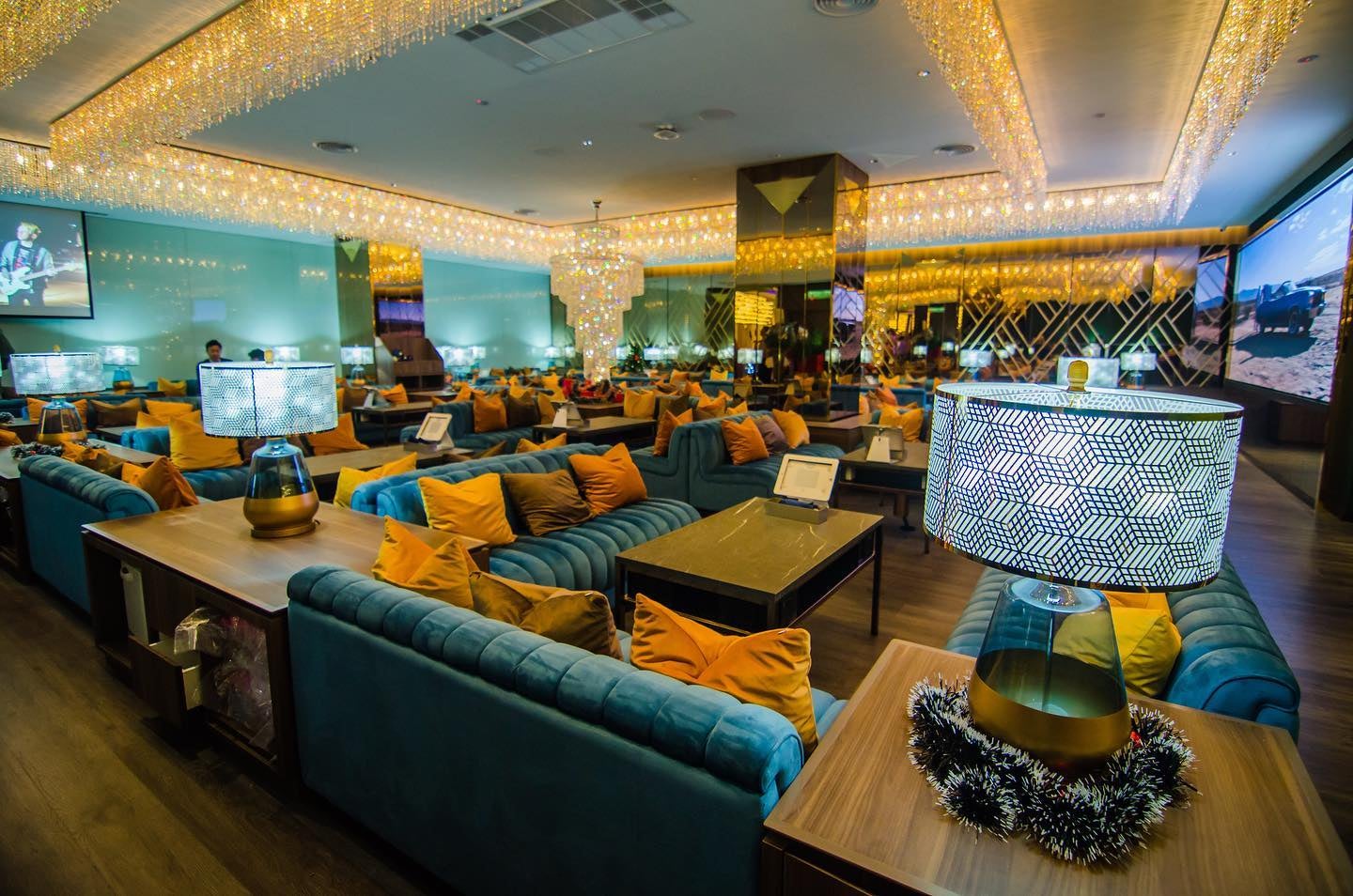 With Complimentary Food And Drinks, The World's FIRST Social Lounge is Now in Malaysia! - WORLD OF BUZZ 1
