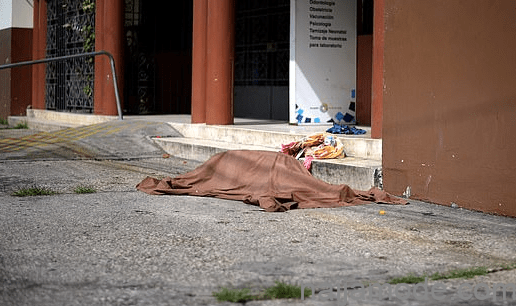 Bodies Are Left Rotting On The Streets As Ecuador Struggles With The Influx Of Covid-19 Patients - WORLD OF BUZZ 2