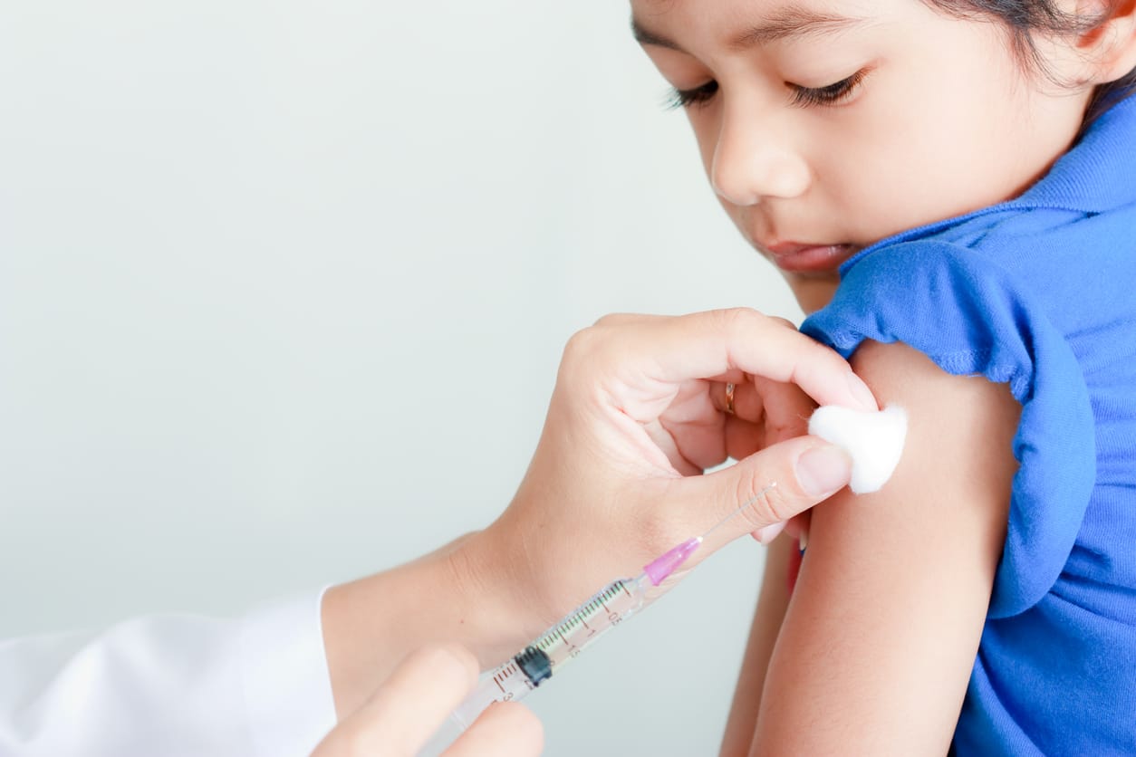 Kkm Has Advised All Parents To Ensure That Their Children Receive Important Vaccines During Mco - World Of Buzz 1