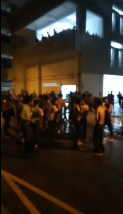 Large Group Of Foreign Workers Gather At Sepang To Celebrate Songkran Festival Despite MCO Rules - WORLD OF BUZZ