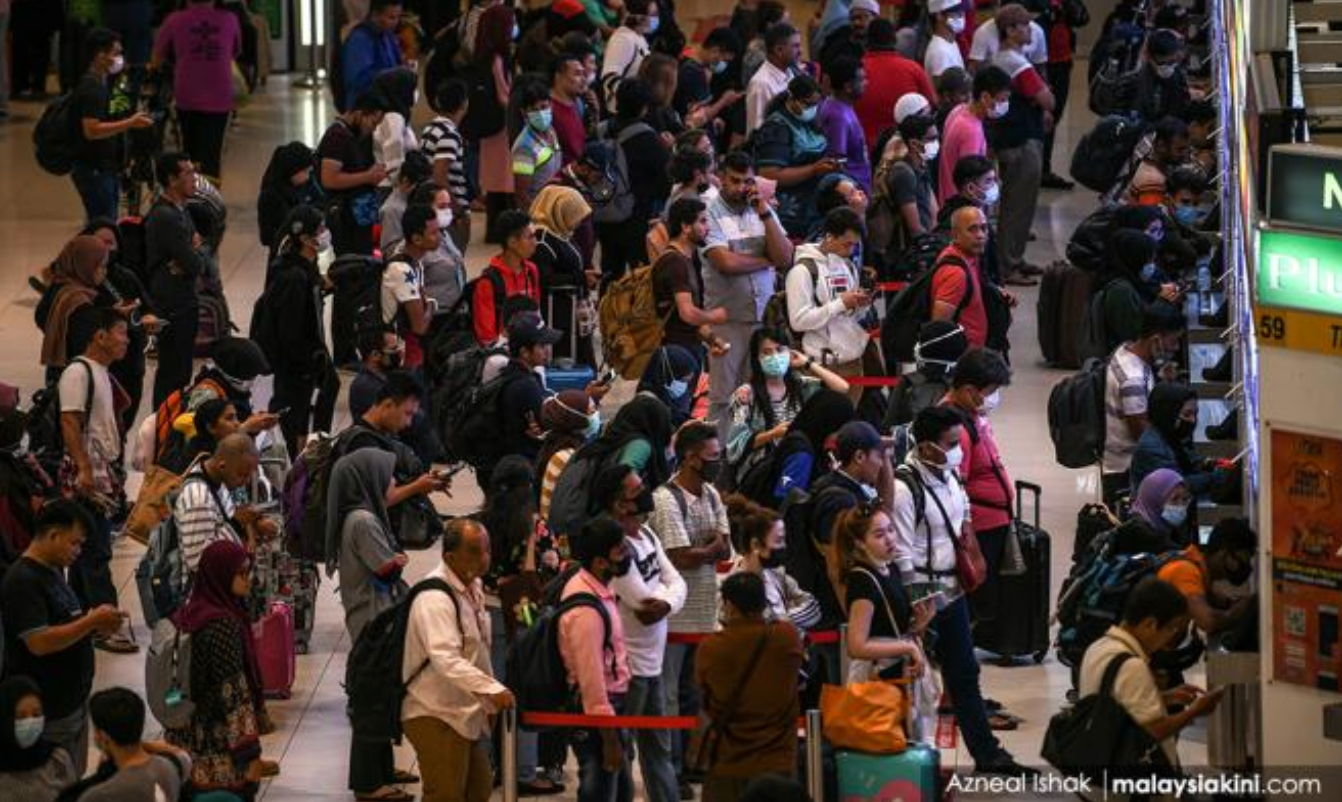 PDRM: A Total of 40,000 People Involved in Covid-19 Infection Chain, Including Those Linked with the Tabligh Cluster - WORLD OF BUZZ 2