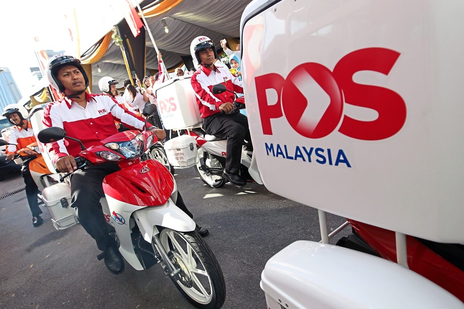 Pos Malaysia Is Stopping Delivery For International Mail And Parcels Until Further Notice - WORLD OF BUZZ 1