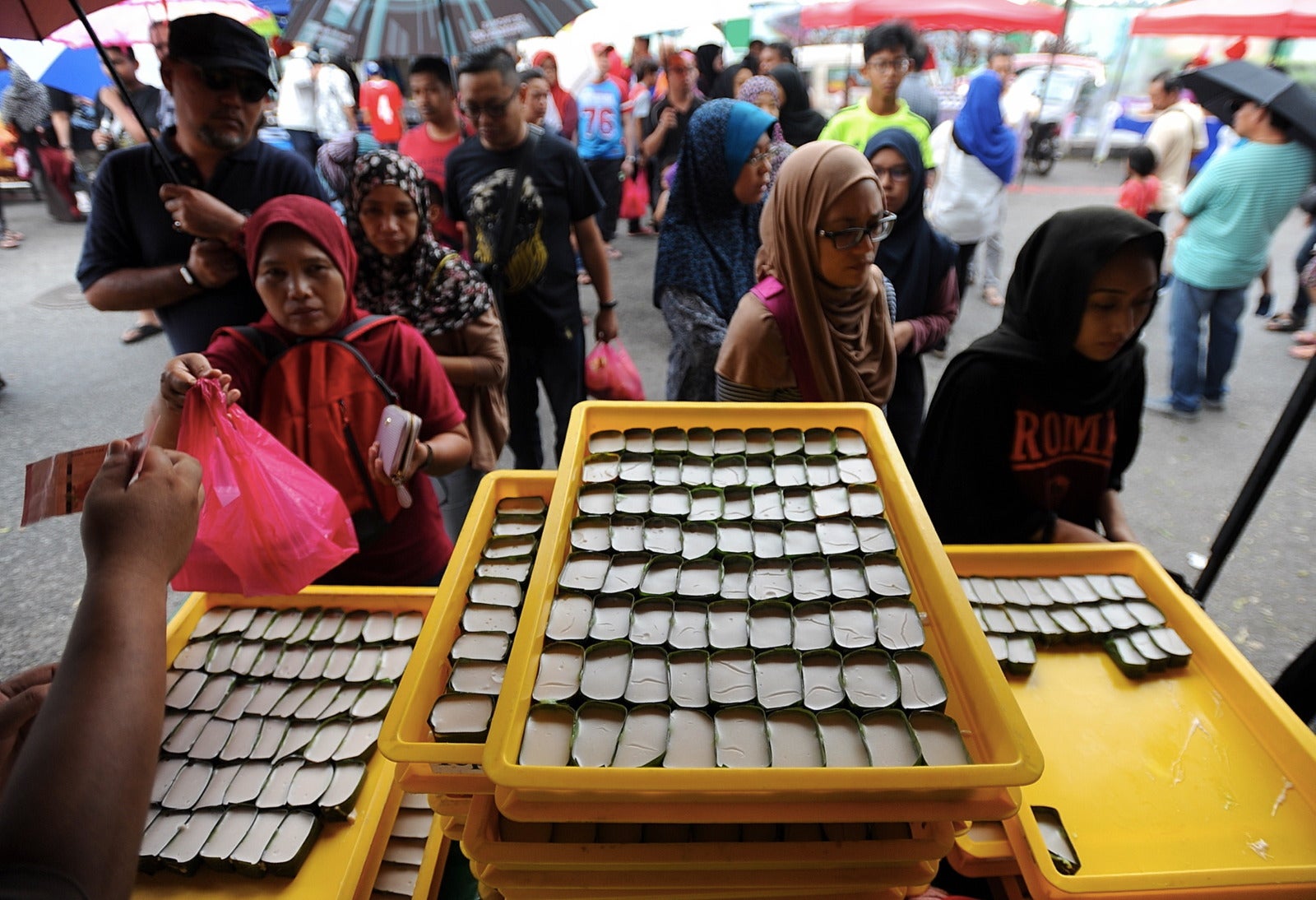 Subang Jaya To Have Its Own Ramadhan Bazaar And It Is Online! - World Of Buzz