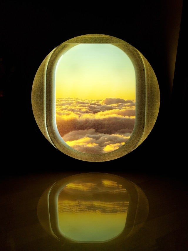 Flign Light Windows Miss Travelling? You Can Now Buy Airplane Window LED Lights To Recreate ...