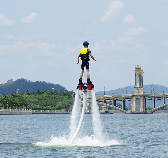 Flyboarding 1 E1620381340502