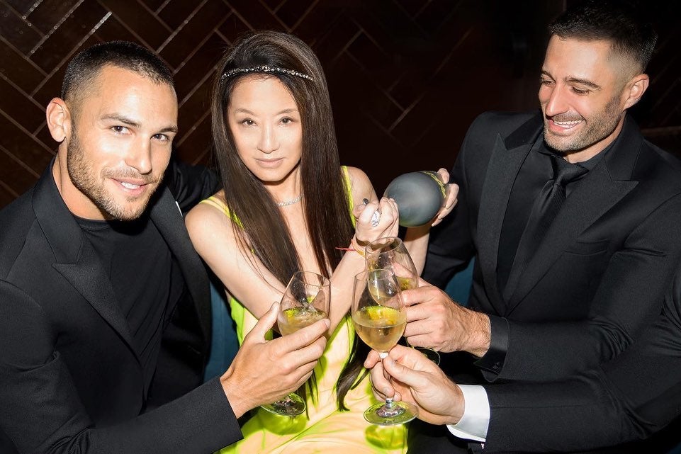 Vera Wang partying during her birthday party with alcohol