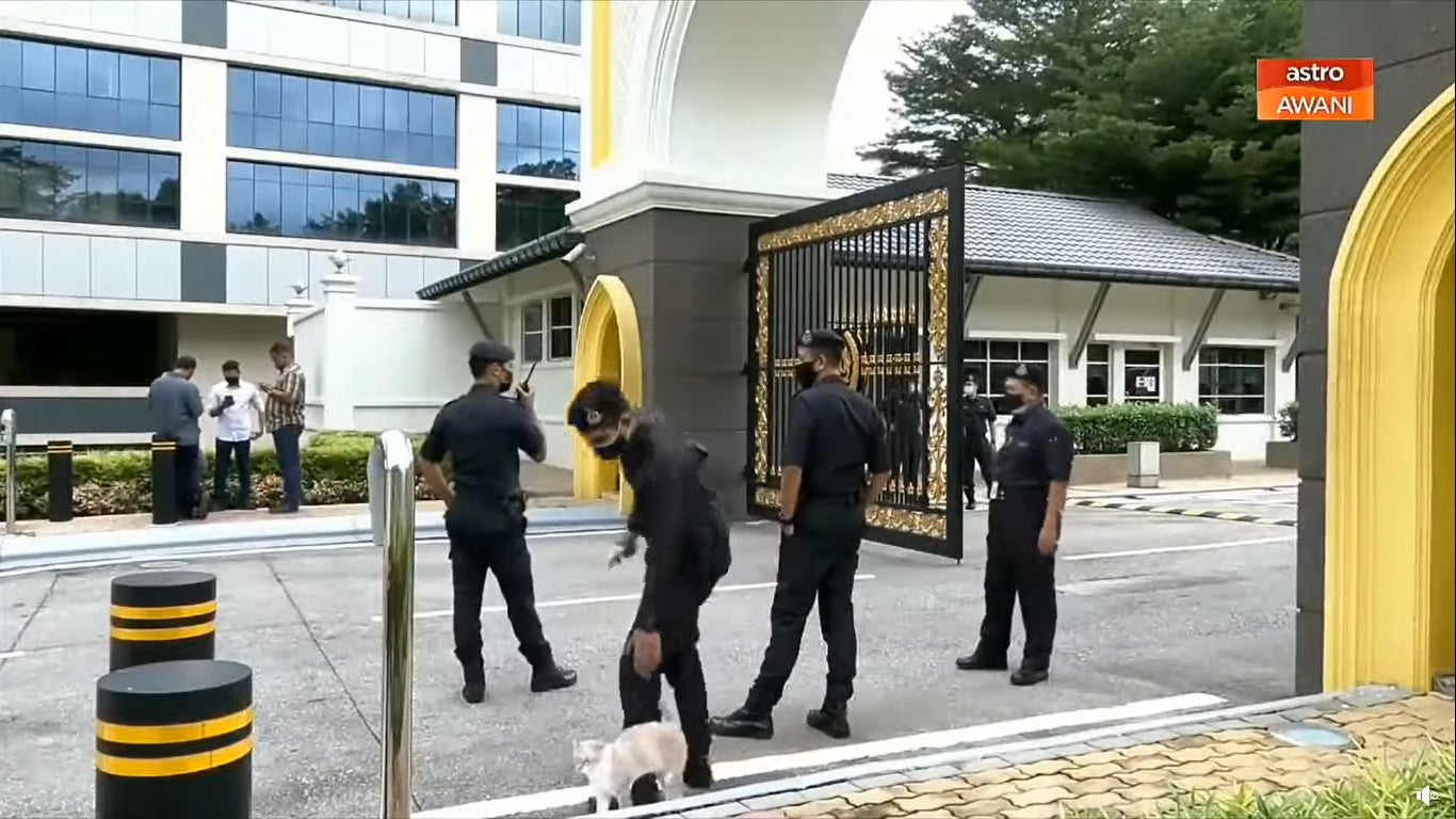 Catto Istana Negara PDRM officer abang police 1