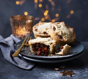 Collection Mince Pie Shot Christmas Phase6 2021 JL BARKER