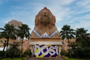 Sunway Pyramid Lion head with adidas Medal of Honour