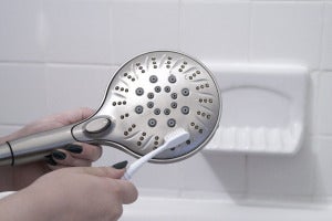 how to clean a shower head 4580837 04 2024e02cb1aa4694a9e99647e999bd75
