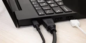 laptop with hdmi