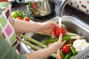Every day tips for washing vegetables and fruit resized