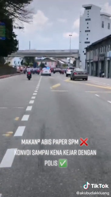 Convoy After Spm Get Chased By Police 1