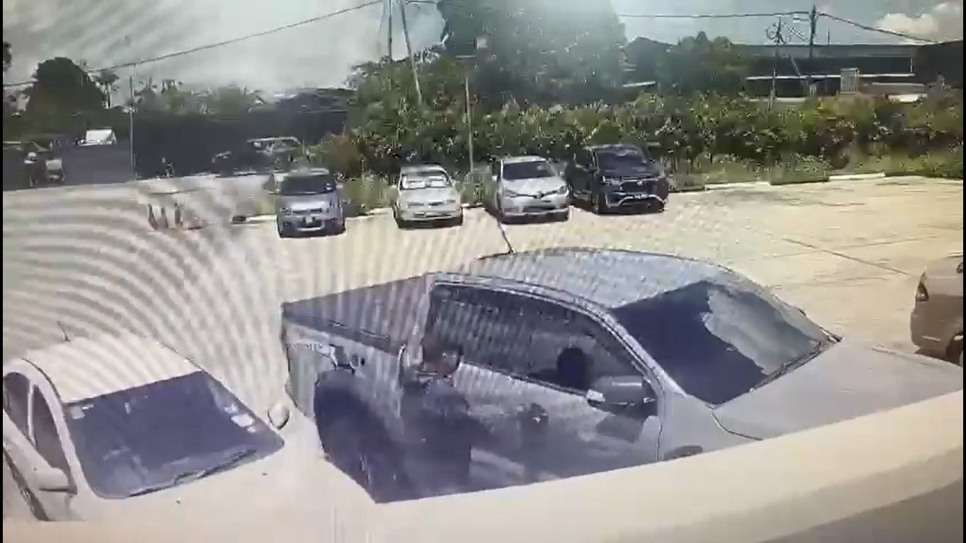 steal car in less than a minute 4