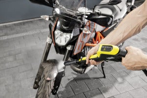 G 160 Q Power Control motorbike close up app 01 CI15 96 dpi jpg 1