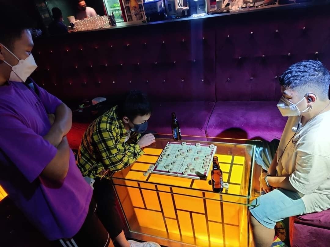 Nightclub Chess