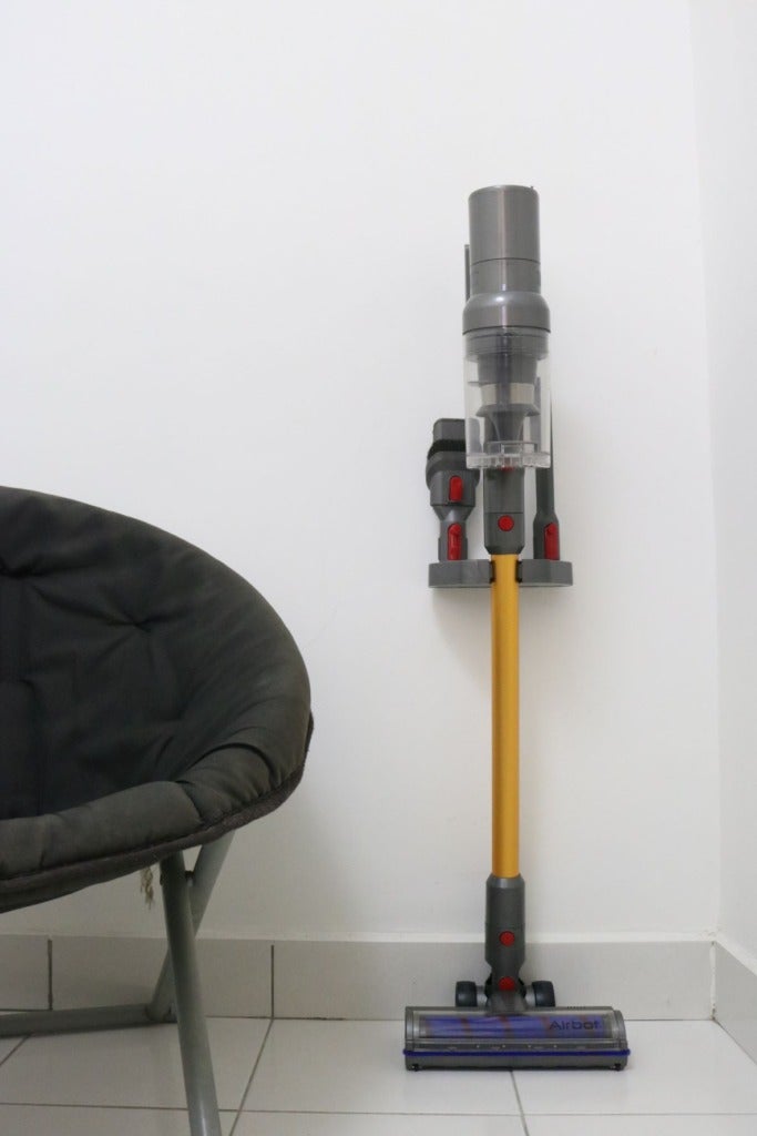 WOB Reviews: Airbot Hypersonics Max Cleans Superbly Well, But Is It ...