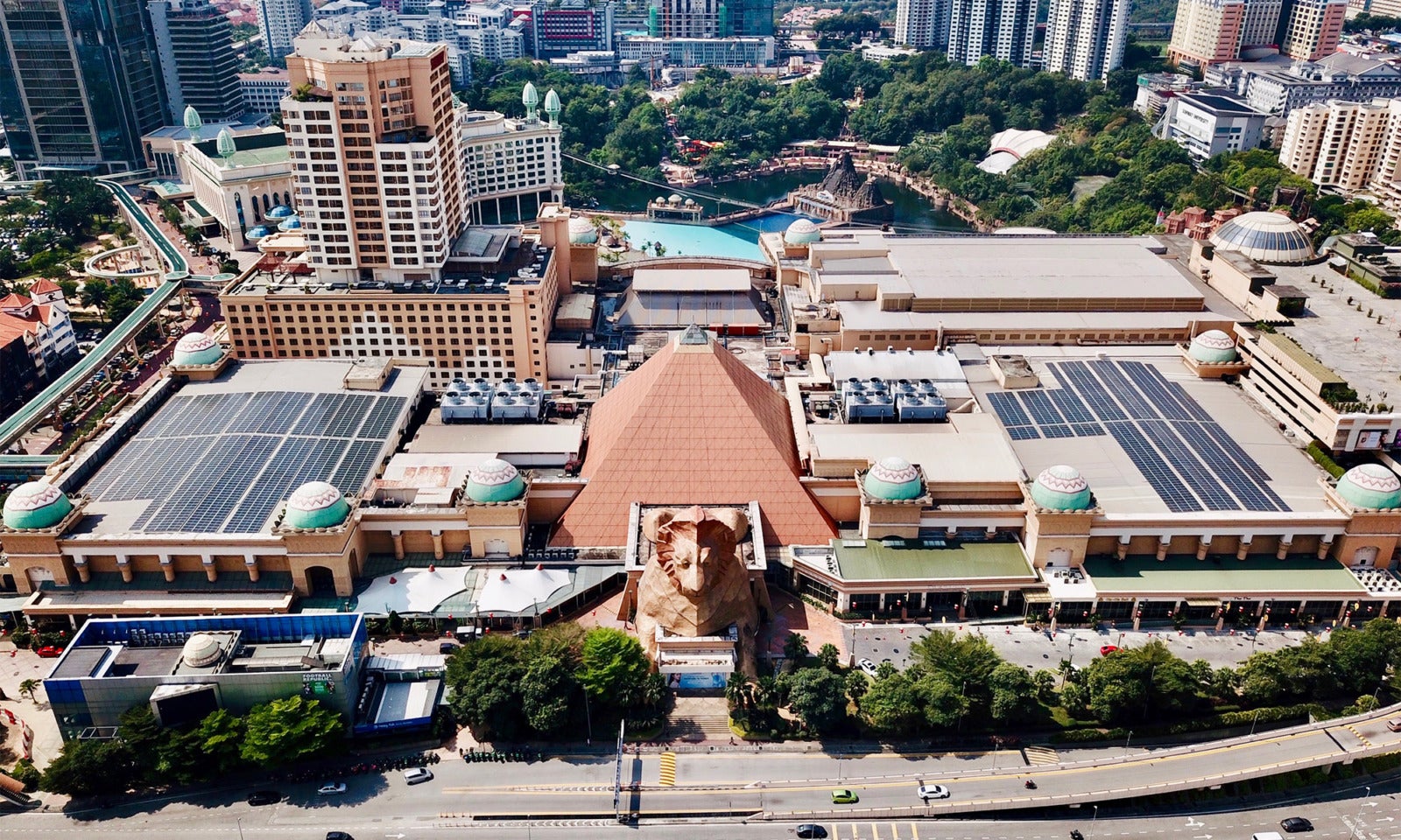 RETAIL Sunway Pyramid Solar