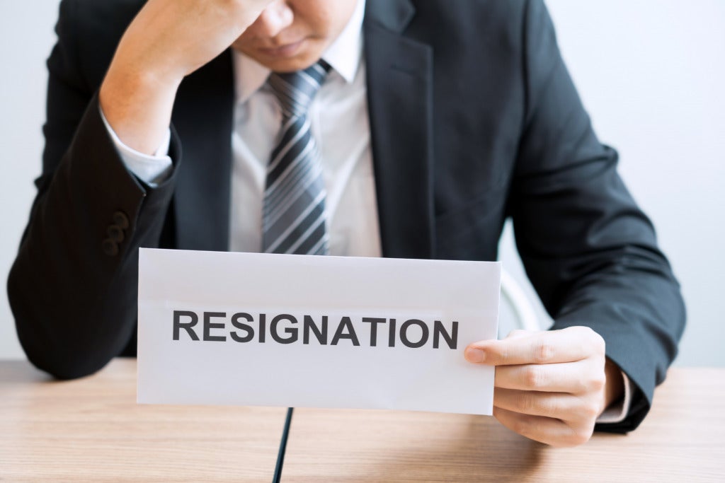 how to resign resignation letter 2000x1334 1 1024x683 1
