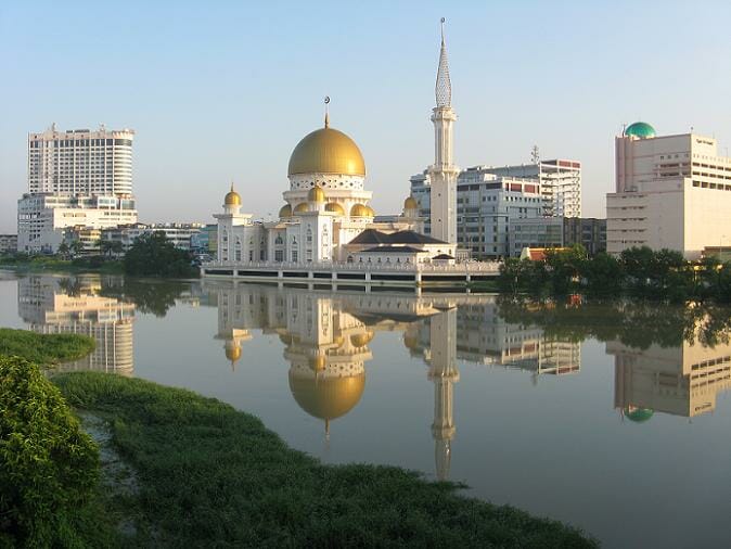 Mosque panoramio Tony Ng
