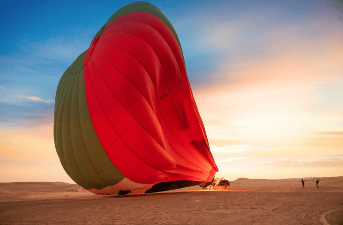 PickATripDubai Hot air balloon inflating