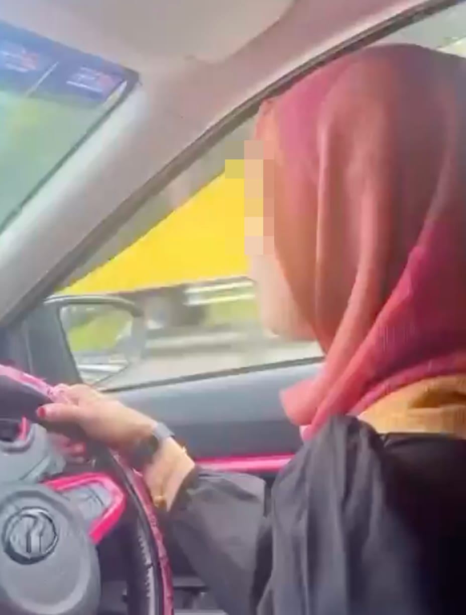 Barbie terbang - Msian Woman Goes Viral for Driving Her Pink-Themed MyVi  at Over 180kmh - WORLD OF BUZZ