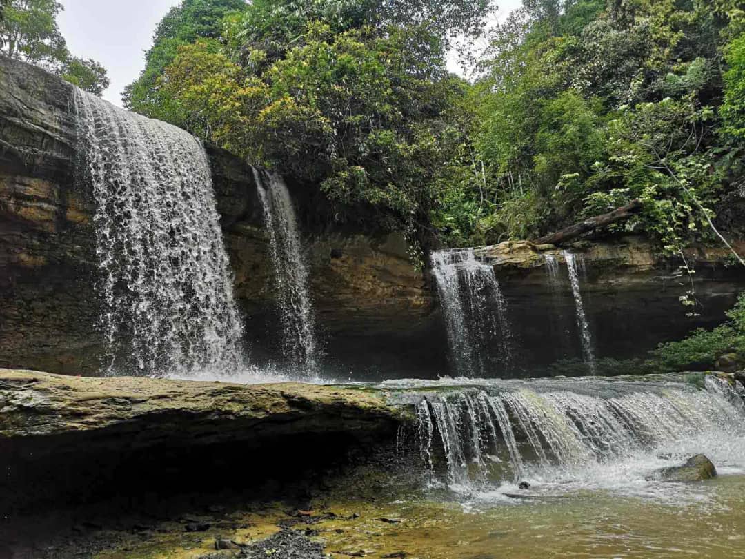 Sarawal Travel Giam Klimau Waterfall Sarawak