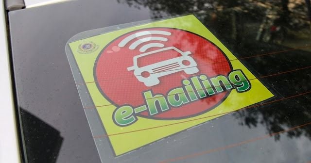 ehailing car stickerwindscreen 1700869730 28591143 progressive