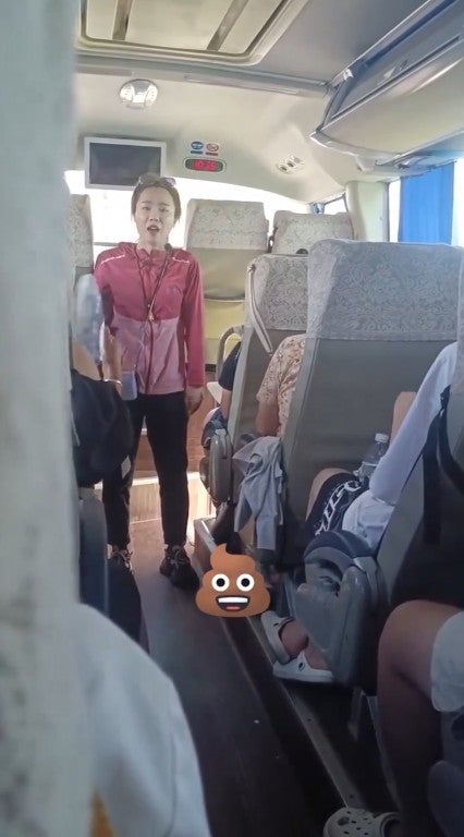 China Tour Guide Scold 3